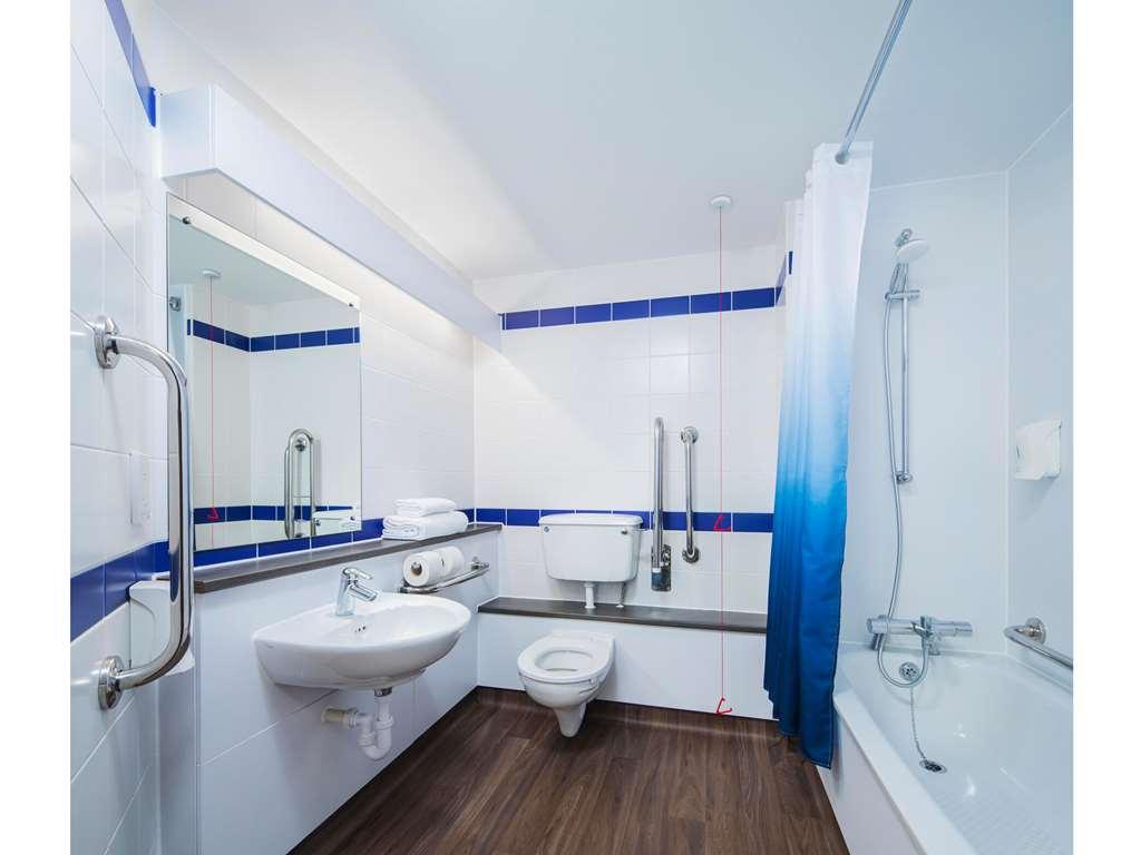 Travelodge Bath Central ห้อง รูปภาพ
