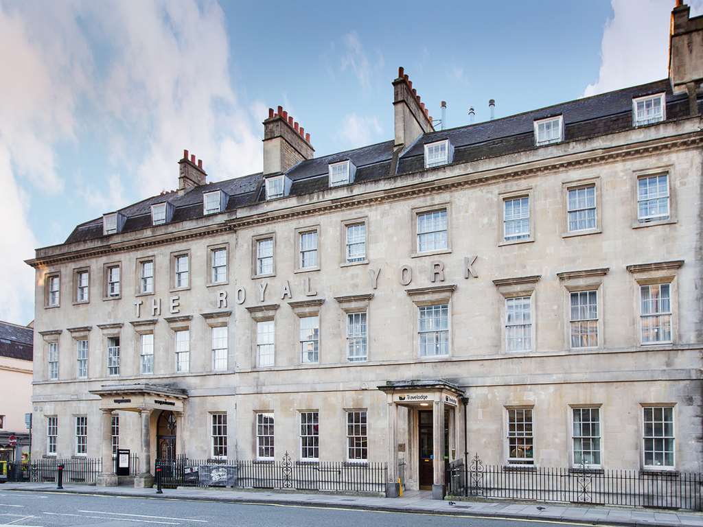 Travelodge Bath Central ภายนอก รูปภาพ