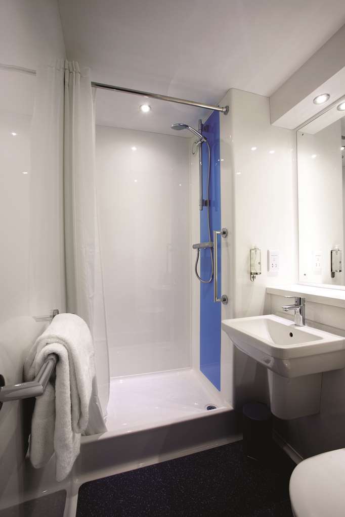 Travelodge Bath Central ห้อง รูปภาพ
